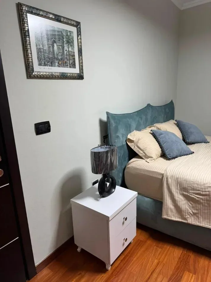 APARTAMENT ME QERA 2+1 STADIUMI AIR ALBANIA 1.500 EURO 3