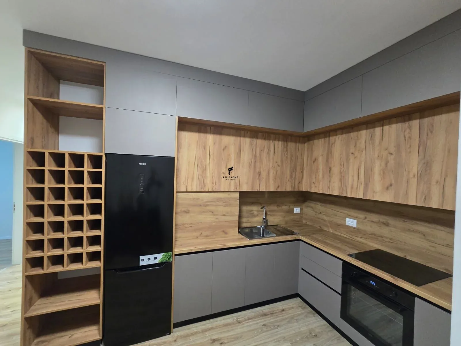 SHITET APARTAMENT 2+1 KAMEZ 119.000 EURO 2