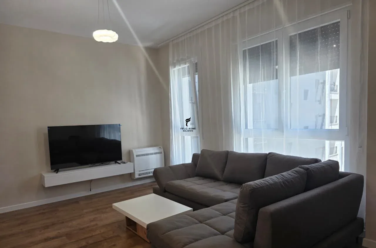 APARTAMENT ME QERA 1+1 5 MAJI 53.000 LEKE 2