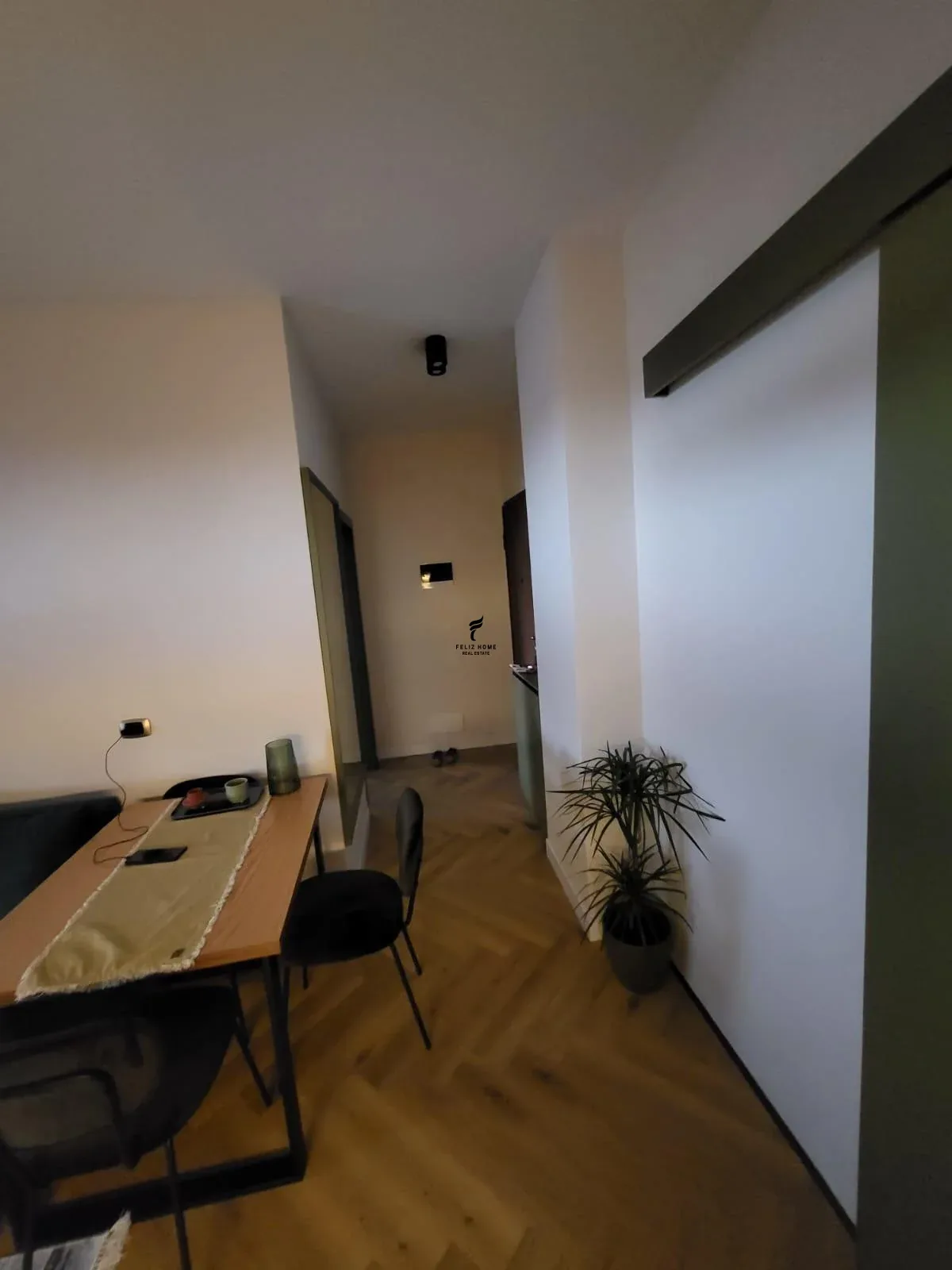 SHITET APARTAMENT 1+1 ISH TREGU ELEKTRIK 150.000 EURO 4