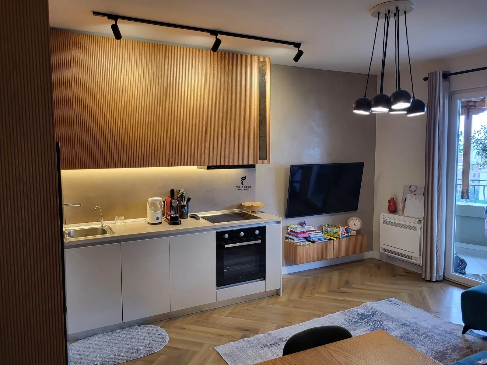 SHITET APARTAMENT 1+1 ISH TREGU ELEKTRIK 150.000 EURO 2