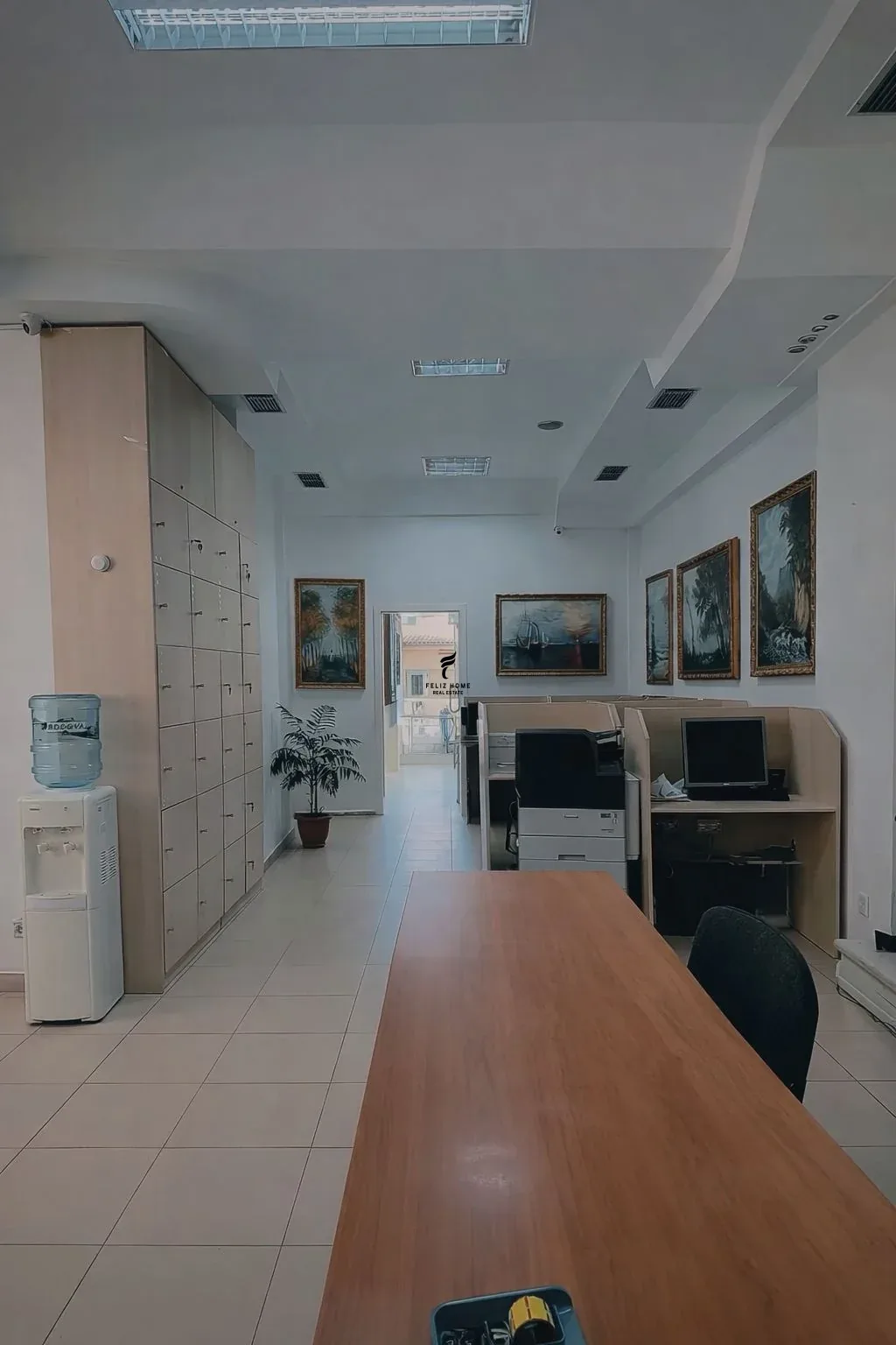 SHITET ZYRE 216 M2 RRUGA E ELBASANIT 550.000 EURO