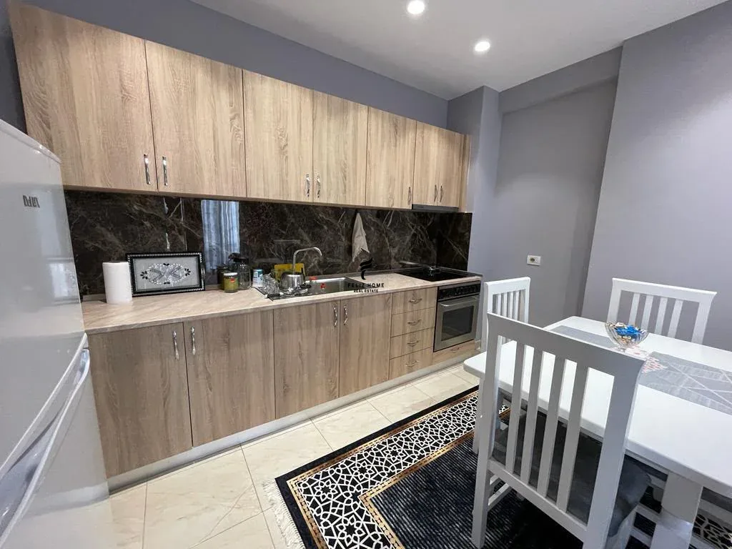 SHITET APARTAMENT 1+1 ASTIR 12.000.000 LEKE 3