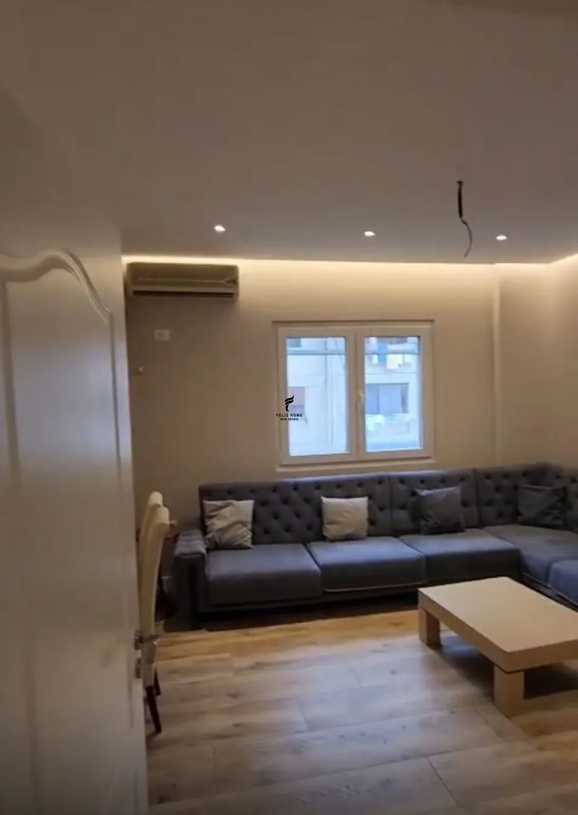 SHITET APARTAMENT 2+1 ISH PARKU 210.000 EURO