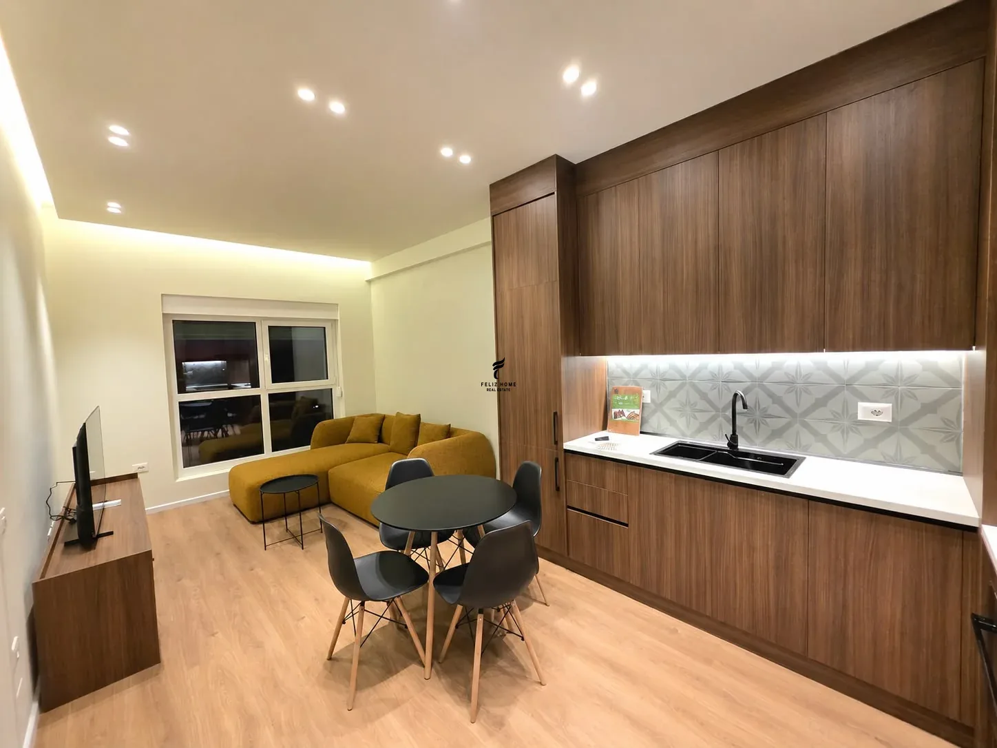 APARTAMENT ME QERA 1+1 ALI DEMI 47.000 LEKE 2
