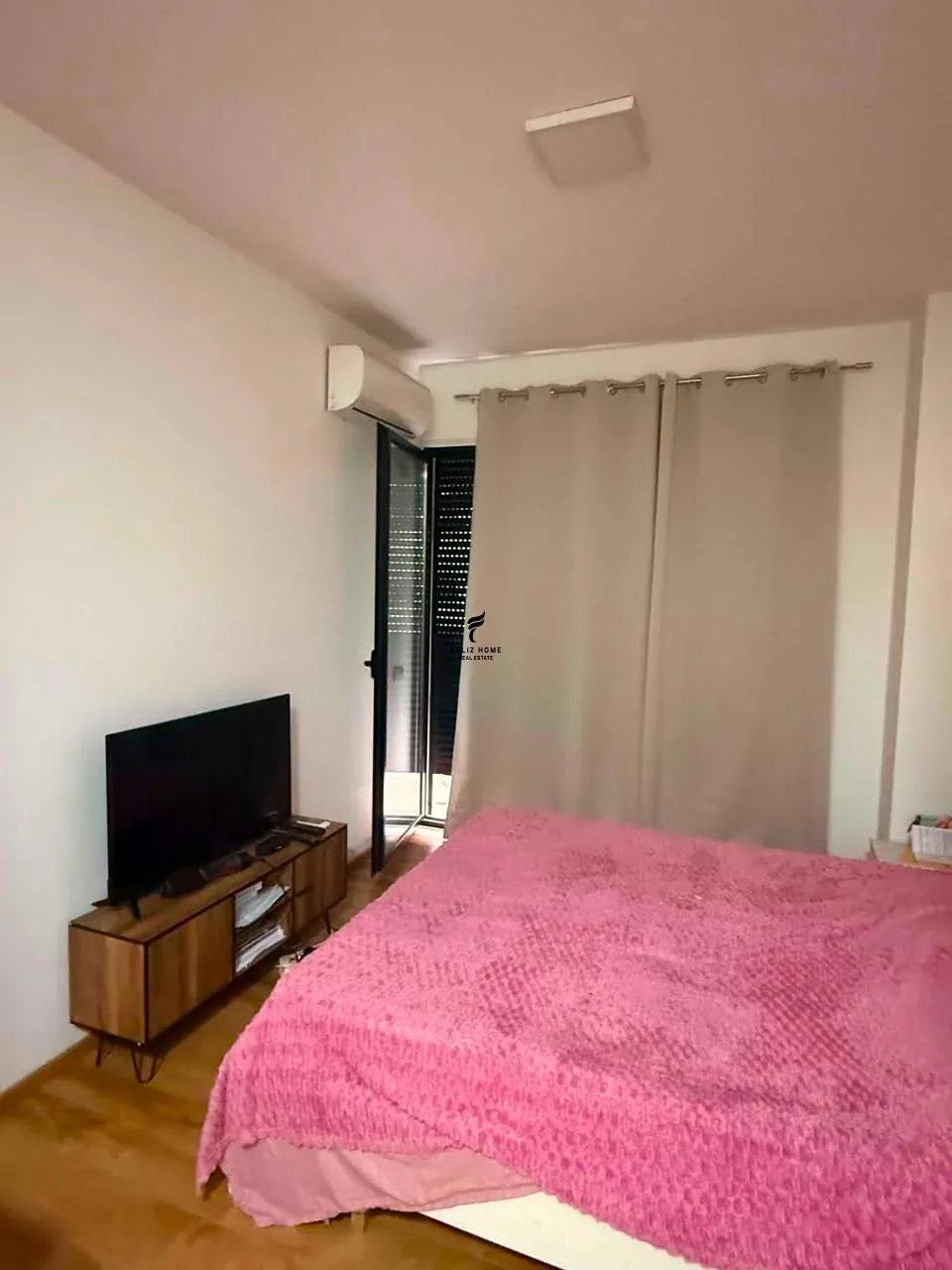 APARTAMENT ME QERA 1+1 RRUGA PANORAMA 60.000 LEKE 4