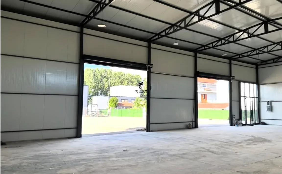 KAPANON ME QERA 300 M2 LAKNAS 160.000 LEKE
