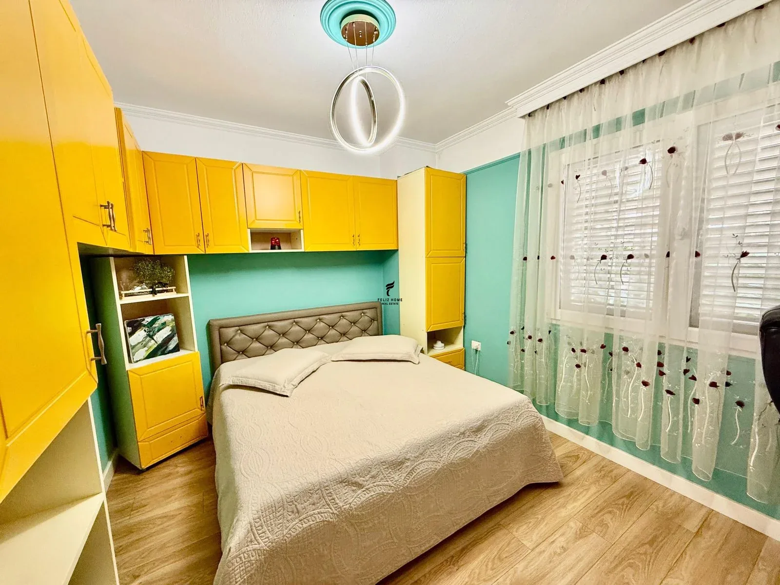 APARTAMENT ME QERA 2+1+2 KOMUNA E PARISIT 100.000 LEKE 3