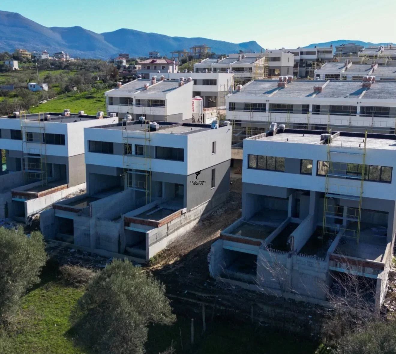 SHITET VILË LUKSOZE 230 M2 LUNDER 710.000 EURO 2