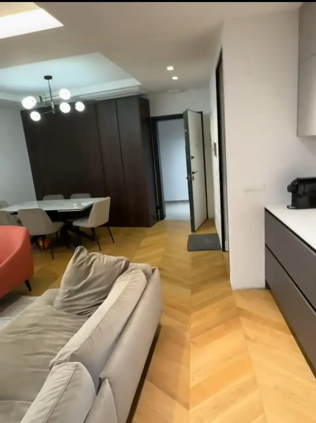 SHITET APARTAMENT 2+1 LAKE VIEW 600.000 EURO 2
