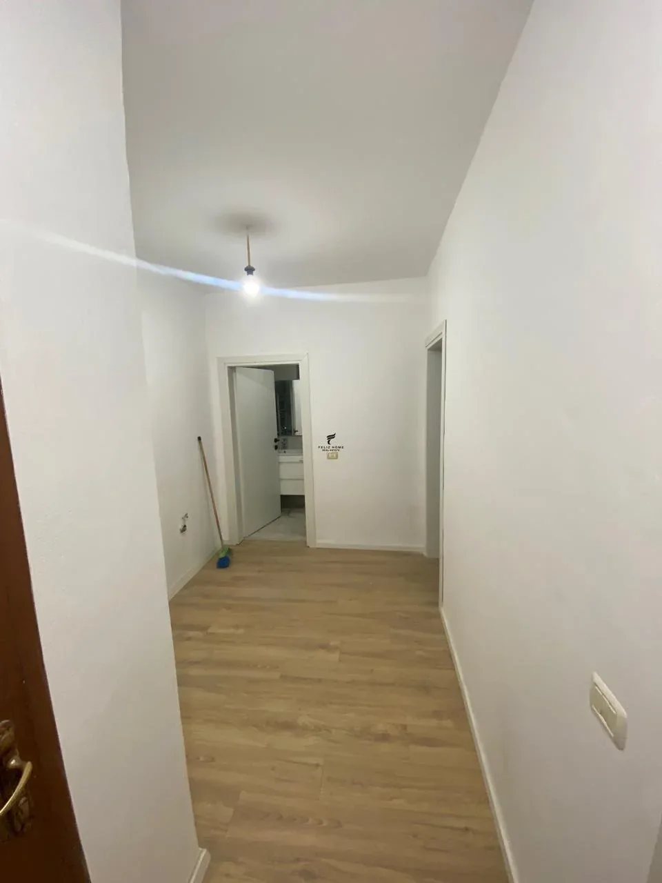 APARTAMENT ME QERA 2+1 5 MAJ 550 EURO 4
