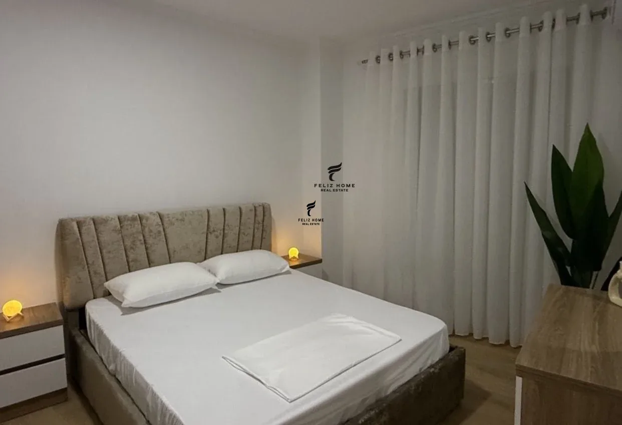 APARTAMENT ME QERA 2+1+2 LIQENI THATE 80.000 LEKE 4