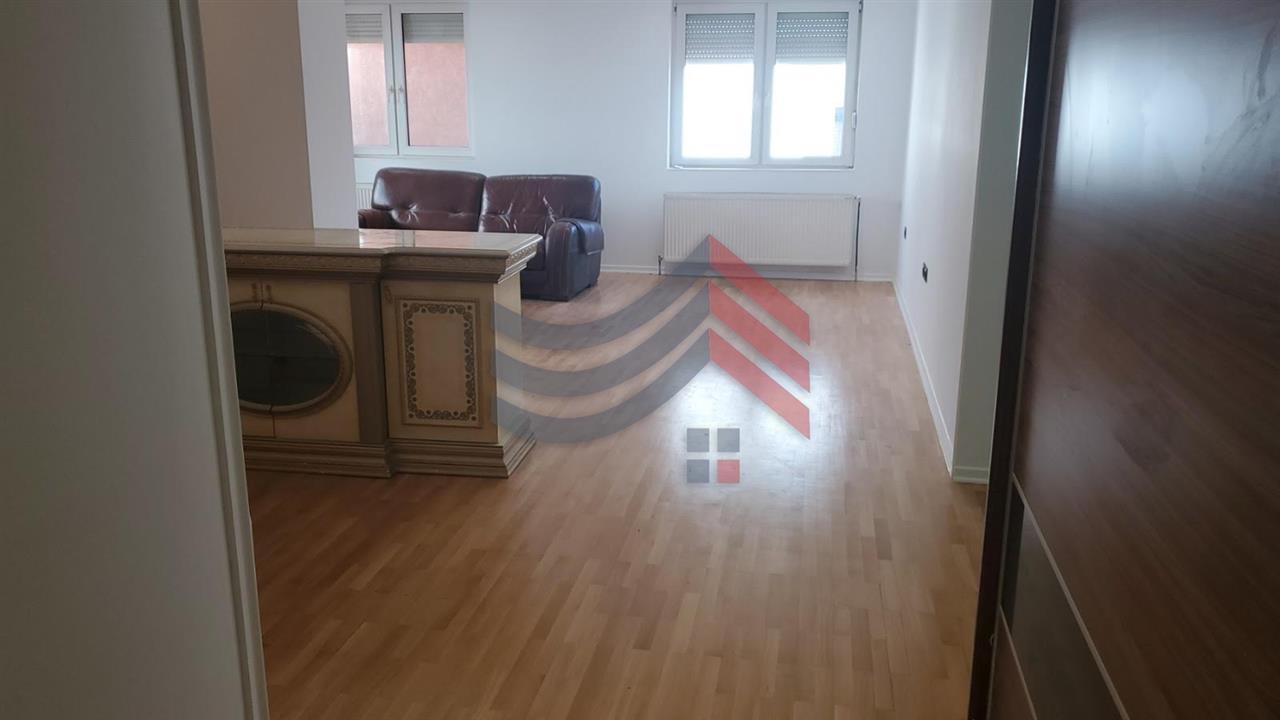 Banese me qera ne Pejton- per zyre