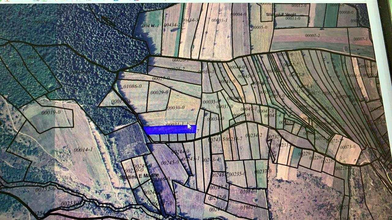 Toke ne shitje ne Sllatinë, Fushë Kosovë 1