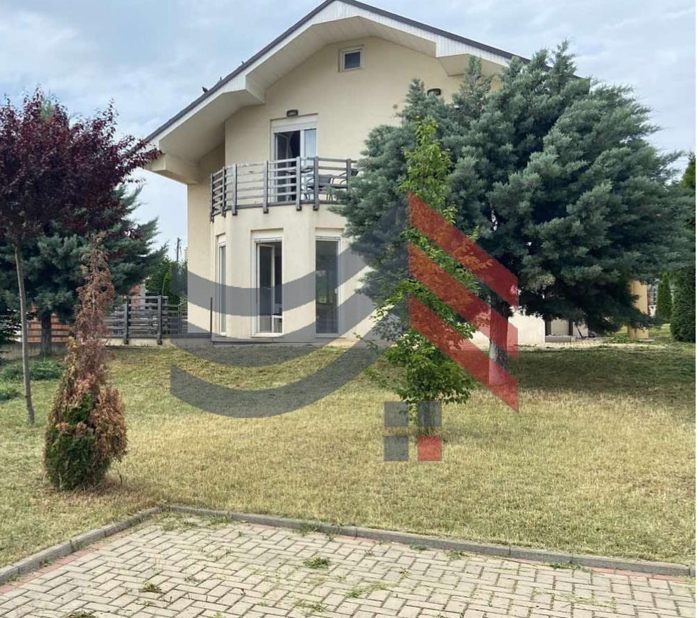 Shtëpi me qera ne Veternik🏡 1