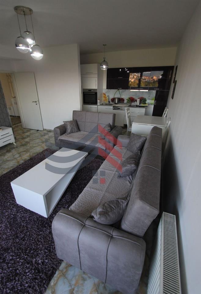 Penthouse me qera afër Parkut te Qytetit 2