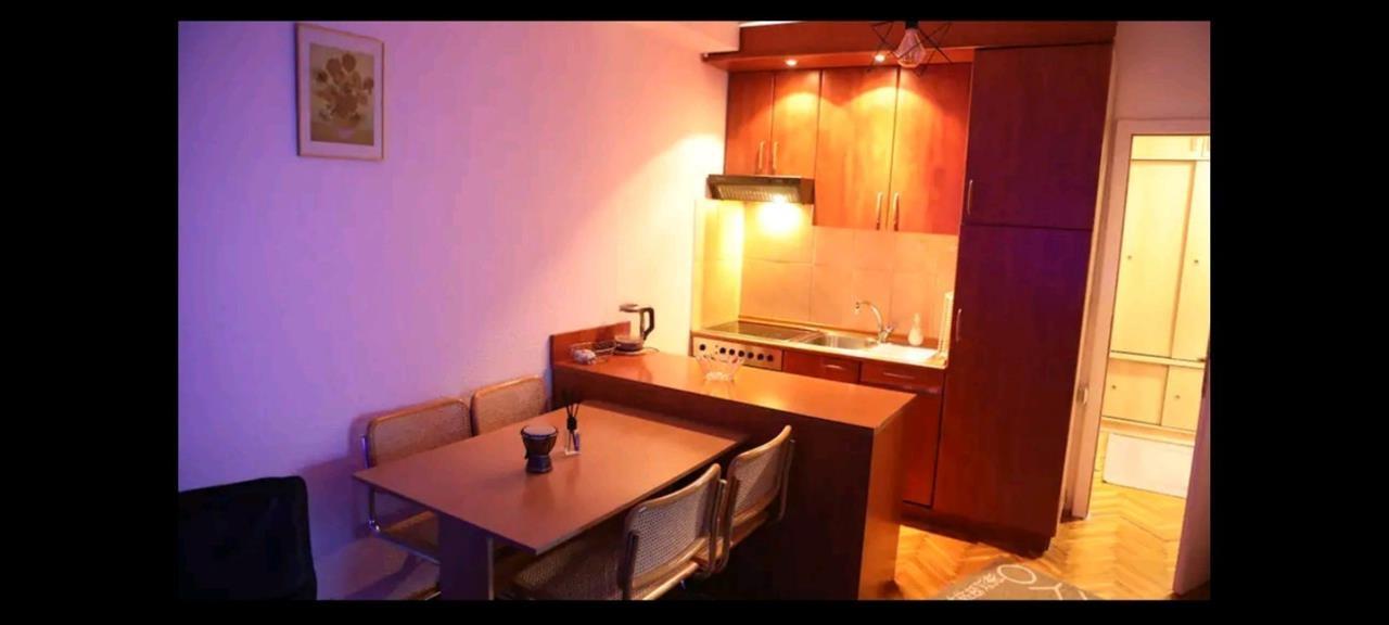 Banese me qera ne Qender🏢 3