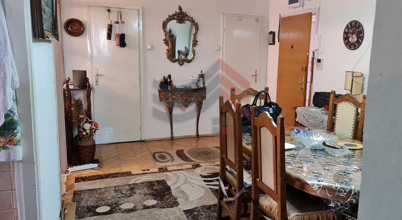 Banesë në shitje në Bregun e Diellit 2