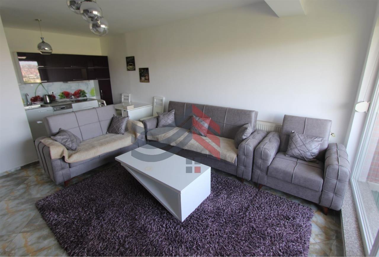 Penthouse me qera afër Parkut te Qytetit