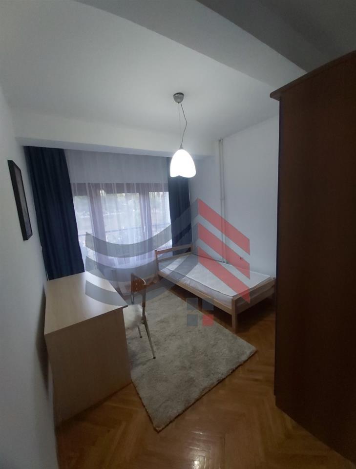 Banesë me qera në Ulpianë🏢 4
