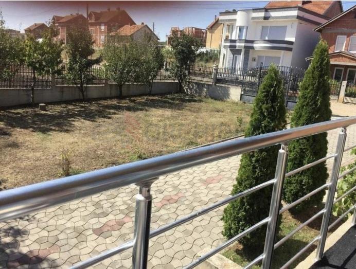 đ #Shitet shtĂ«pia nĂ« Gjilan, nĂ« kilometrin e parĂ« nĂ« rrugĂ«n 4