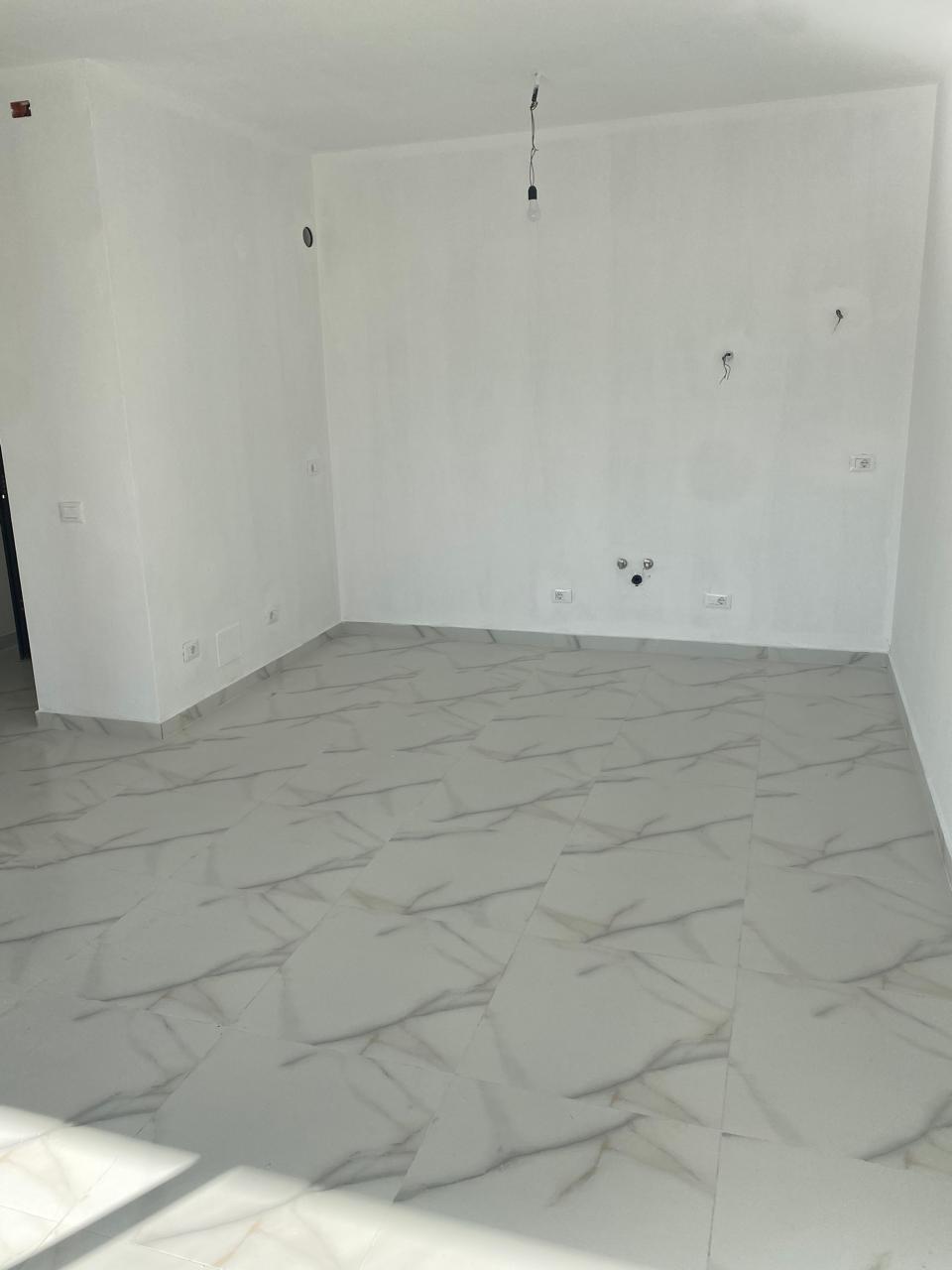 Office for rent in Tiranë