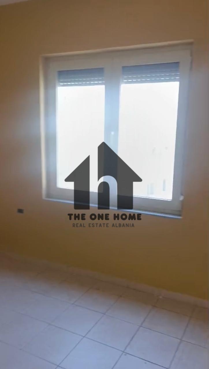 Office for rent in Tiranë 3