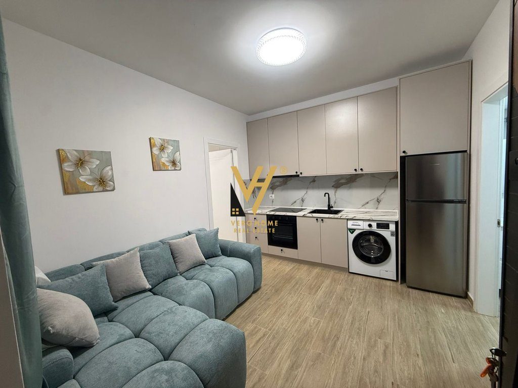 JEPET APARTAMENT 1+1 ME QIRA TE 5 MAJI 45.000 LEKE 2