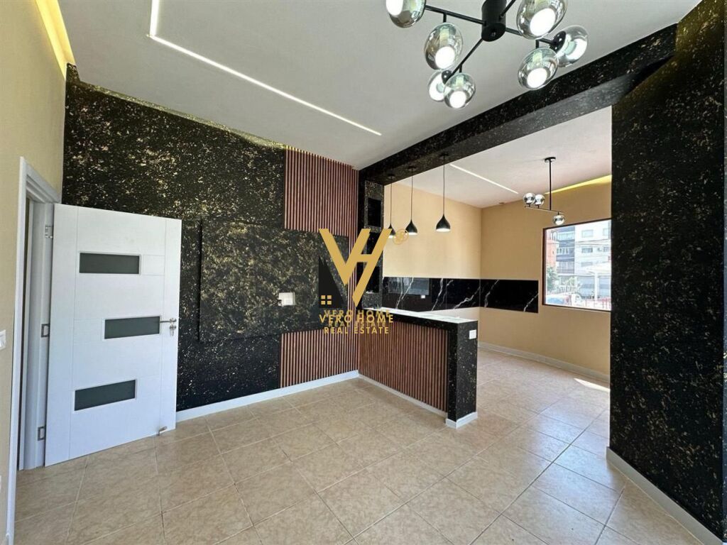 SHITET APARTAMENT 3+1+BLK NE DURRES 120.000 EURO