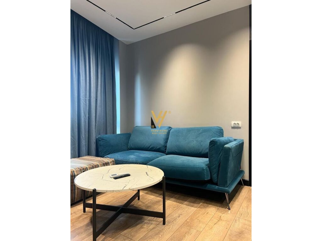Jepet Apartament 2+1+ballkon me qera te Rruga e Barrikadave 64 m2
