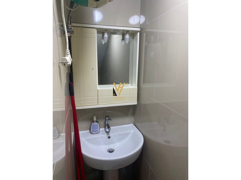 SHITET DYQAN 48 M2 NE VASIL SHANTO, IRFAN TOMINI 170.000 EURO 4