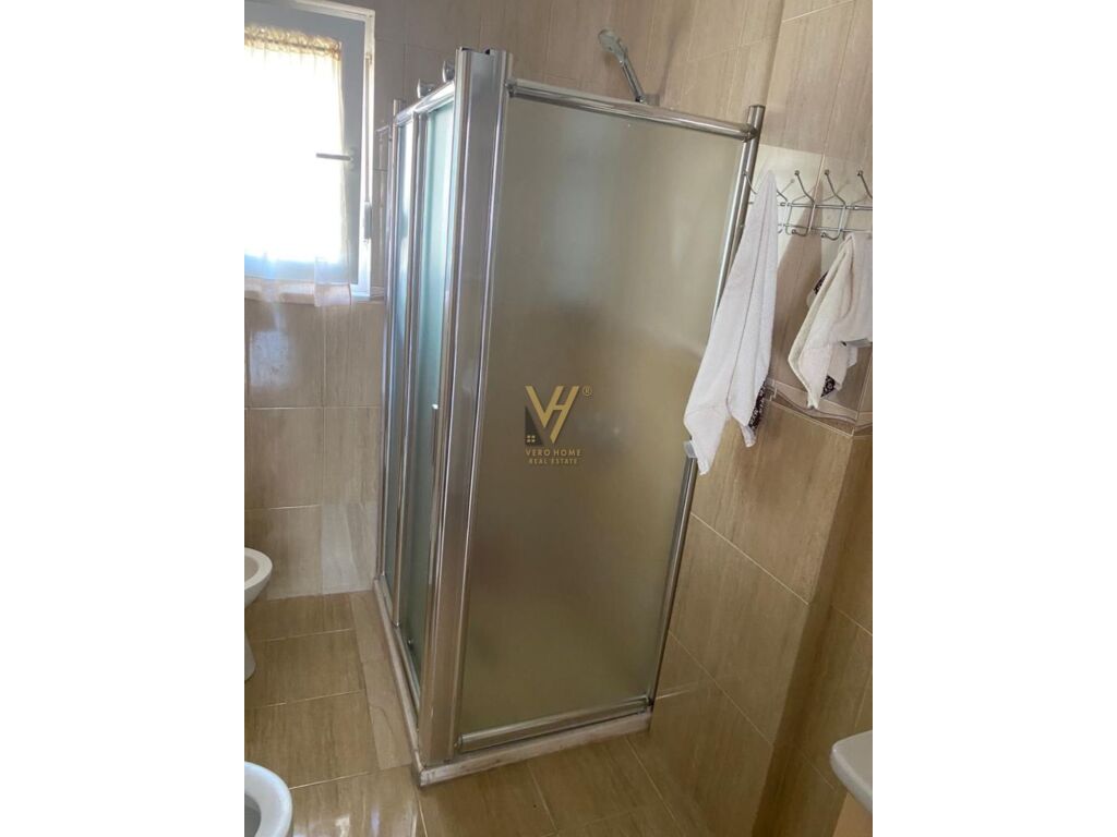 Jepet Apartament 3+1 me qera te Qyteti i Studentit 144 m2 3