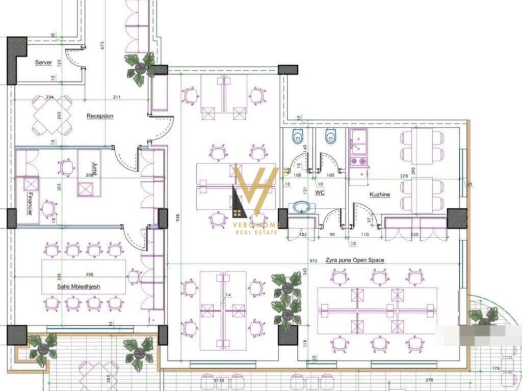 Jepet zyre me qera ne Bllok 220 m2 4