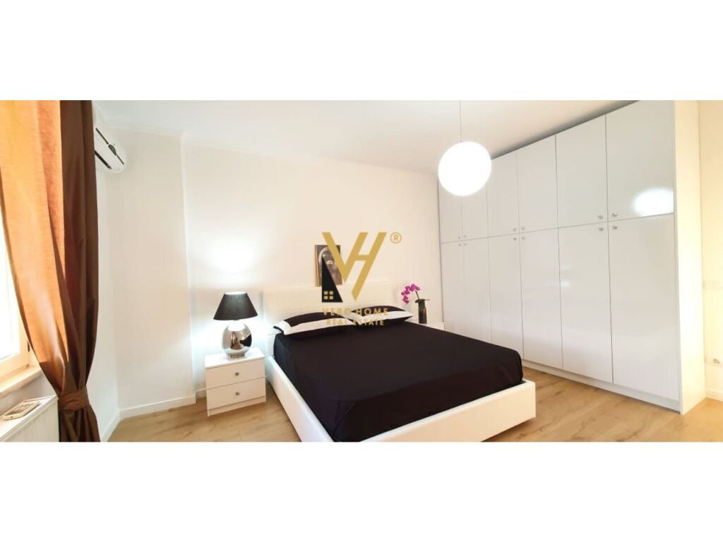 Jepet Apartament 2+1+ballkon me qera te Rruga e Kosovareve 104 m2 4