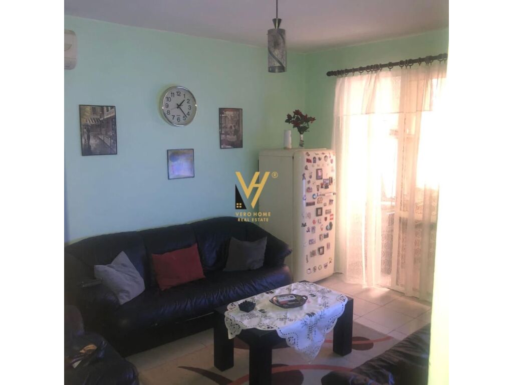 Jepet Apartament 2+1 me qera te Rruga Myslym Shyri 65 m2 2