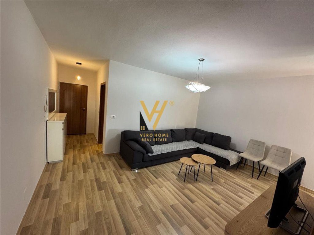 JEPET APARTAMENT 1+1+BLK ME QERA TEK KOMUNA E PARIST 650 EURO 2