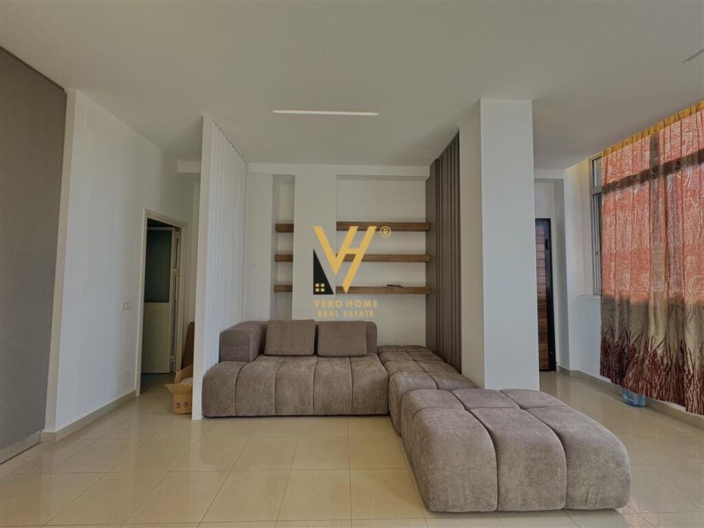 Jepet Apartament 2+1+ballkon me qera te Rruga Ferit Xhajko 115 m2 4