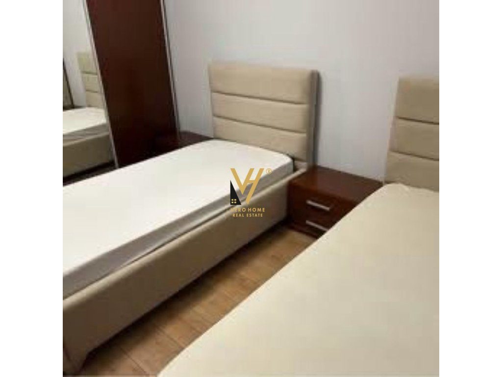 JEPET APARTAMENT 1+1+BLK ME QERA TEK MYSLYM SHYRI 65.000 LEKE 3