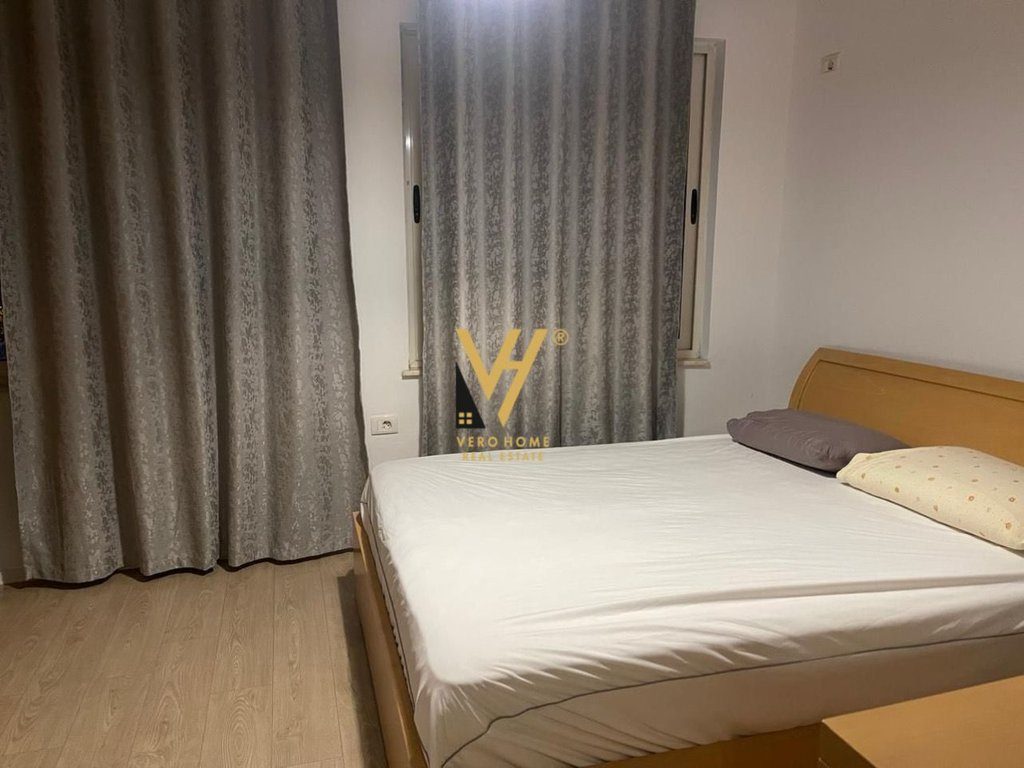 JEPET APARTAMENT 1+1 ME QERA NE DON BOSKO 600 EURO 4