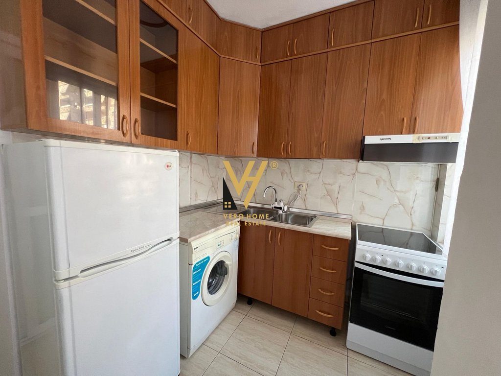 JEPET APARTAMENT 1+1+BLK ME QIRA TE KOMUNA PARISIT 650 EURO 3