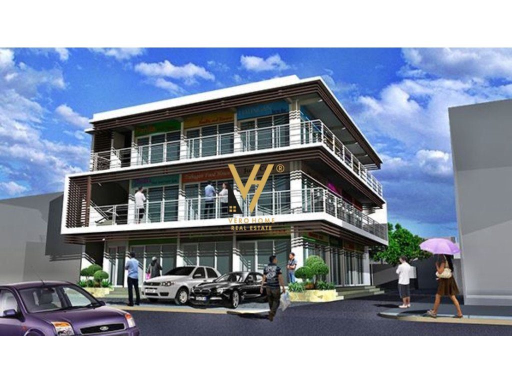 SHITET GODINE TRE KATESHE 1.200M2 NE SHKOZE-LANABREGAS 500.000 EURO