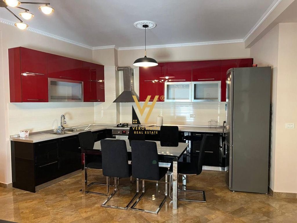 JEPET APARTAMENT 2+1+2+3BLK ME QERA TE LIQENI I THATE 850 EURO 3