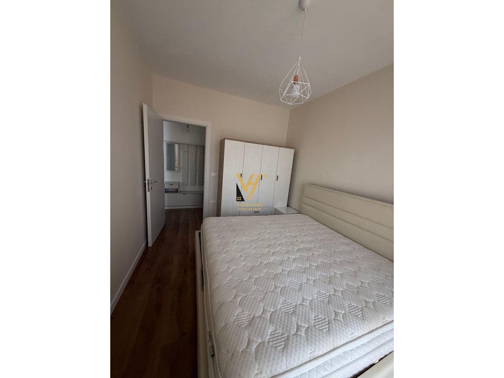 JEPET APARTAMENT 1+1+BLK ME QERA TE 5 MAJI 50.000 LEKE 4