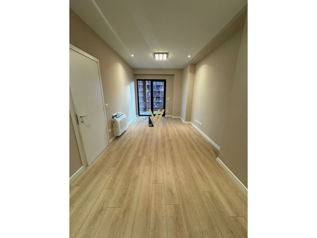 Jepet Zyre me qera te Kompleksi Garden Building , Rruga e Kavajes 75 m2