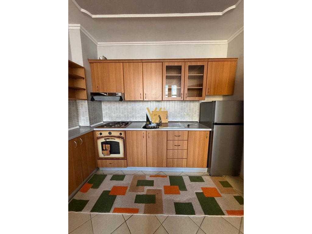 JEPET APARTAMENT 2+1+BLK ME QERA NE ASTIR 50.000 LEKE 2