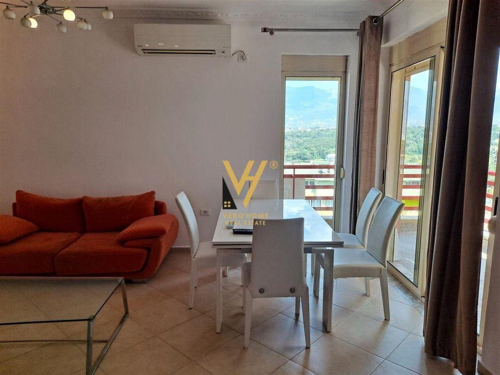 JEPET APARTAMENT 2+1+BLK ME QIRA TE LIQENI THATE 1.000 EURO