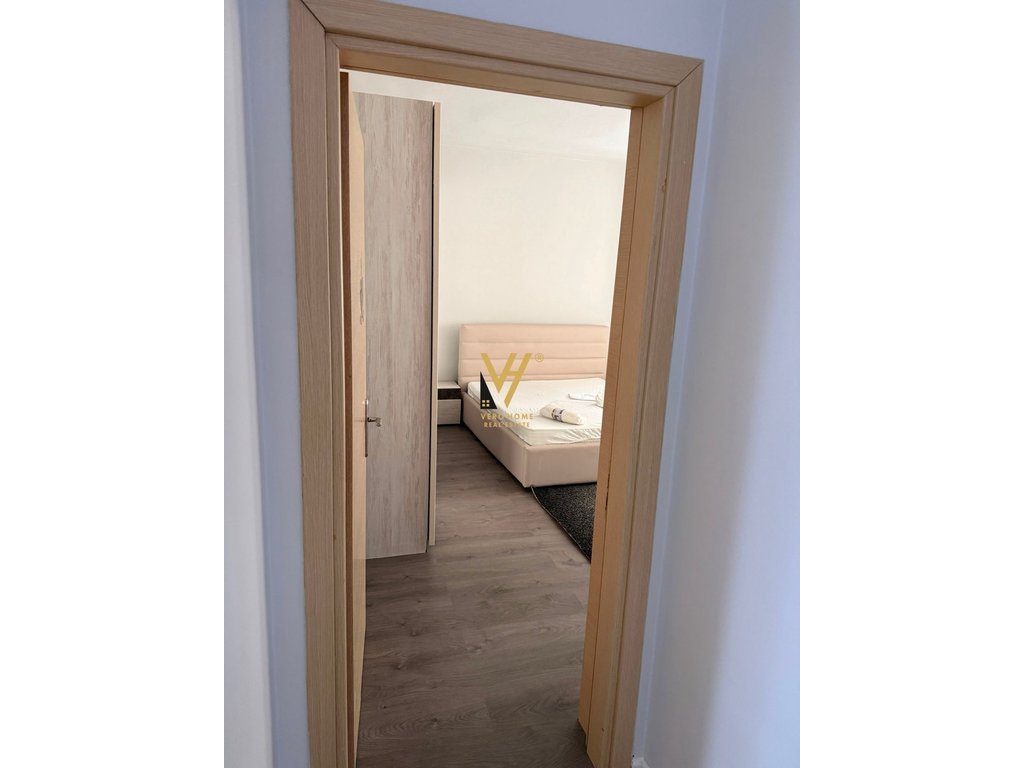 JEPET APARTAMENT 2+1+2+3BLK ME QIRA TE LIQENI THATE 70.000 LEKE 4
