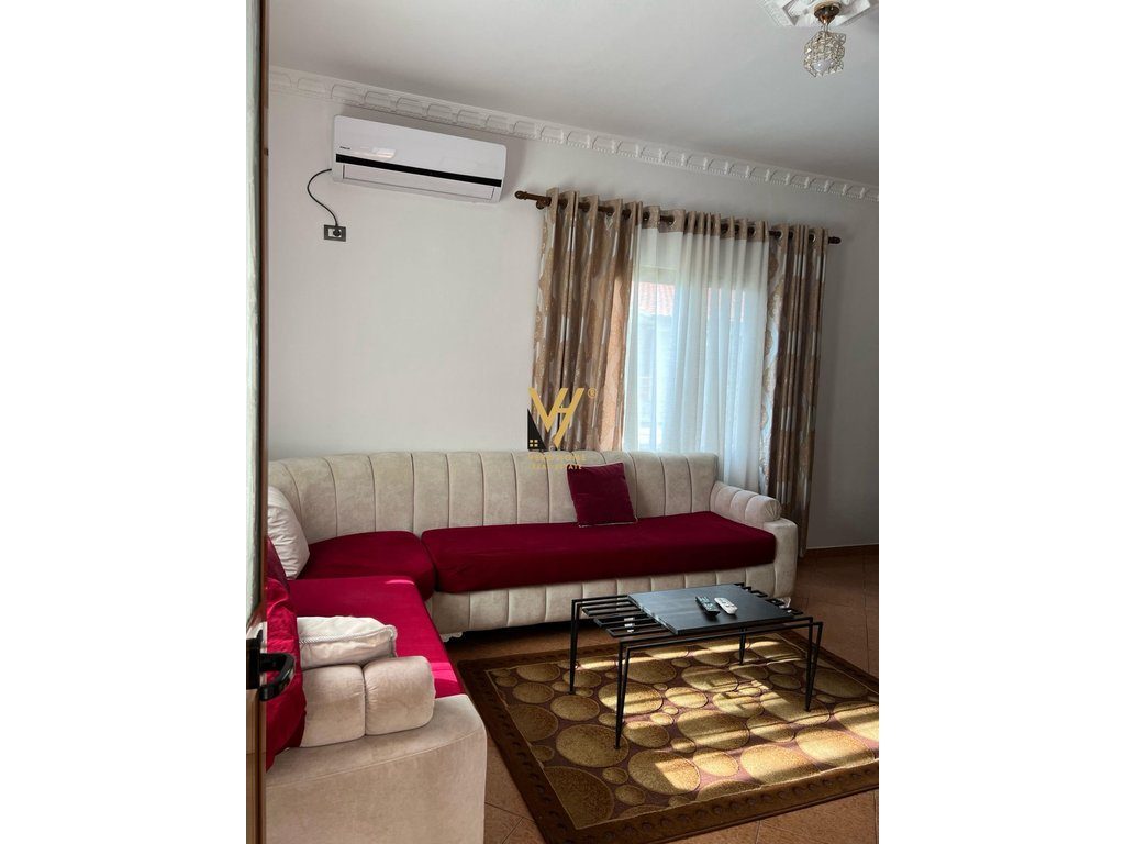 JEPET APARTAMENT 2+1+BLK ME QERA TE SIRI KODRA 50.000 LEKE