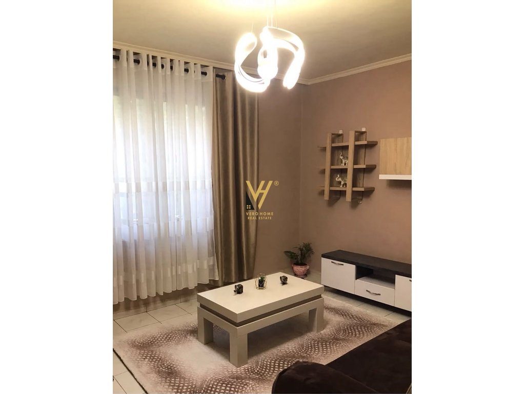 JEPET APARTAMENT 2+1+BLK ME QIRA TE RR.FERIT XHAJKO 650 EURO