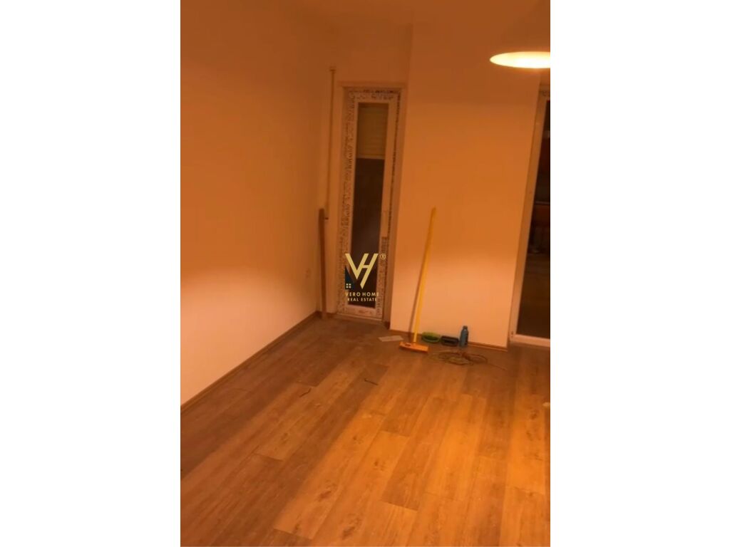 Jepet Apartament 2+1+2+posta parkimi me qera te Unaza e Re 100 m2 4